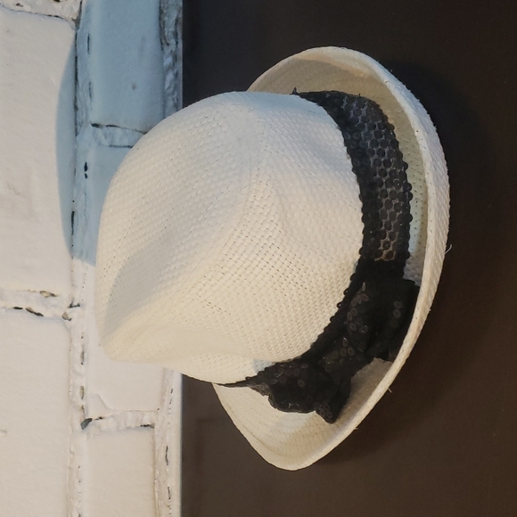 Straw and sequin stylish fedora - Picture 2 of 4